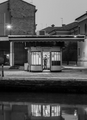 JB Abbott: Poldo Bar along Fondementa Sebastiano, Murano JB Abbott: Poldo Bar along Fondementa Sebastiano, Murano