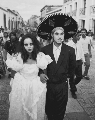 John Slavin: Day of the Dead, Oaxaca, 1995/2015 John Slavin: Day of the Dead, Oaxaca, 1995/2015