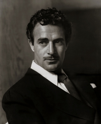 George Hurrell: Gilbert Roland George Hurrell: Gilbert Roland