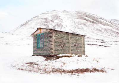 Deborah Hamon: Abandoned (Glass Bottle House) Deborah Hamon: Abandoned (Glass Bottle House)